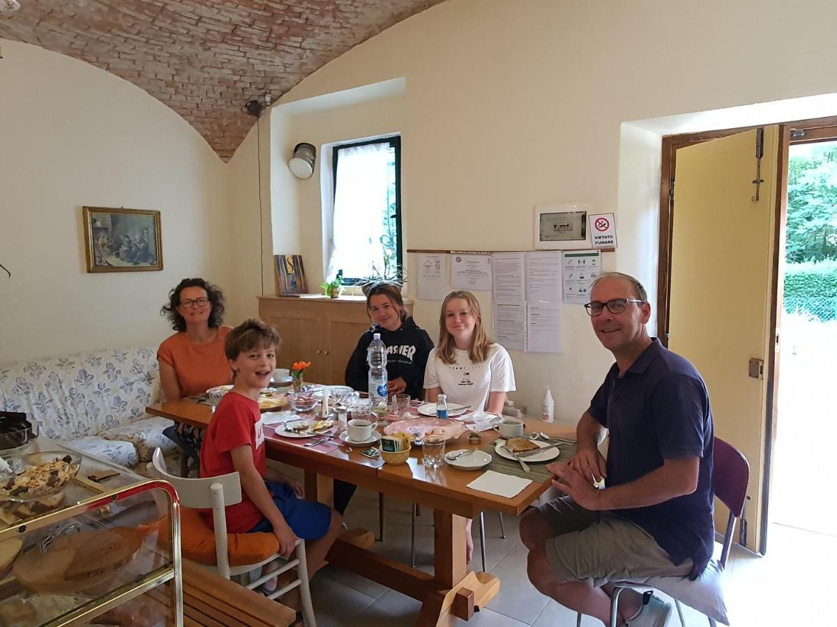 Fagnano Olona Il Casolare Del Medio Olona Bed & Breakfast エクステリア 写真
